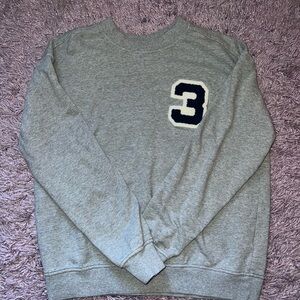 Target graphic crewneck, worn twice, great condition